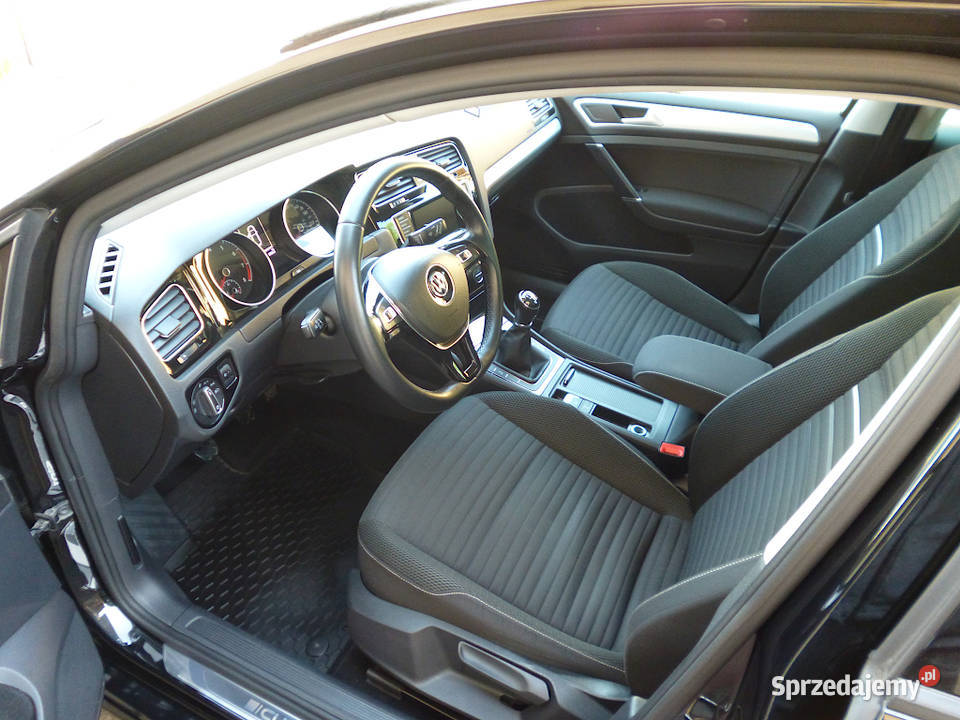 Volkswagen Golf 7 12 TSI 105 Doinwestowany nieuszkodzony Wieluń