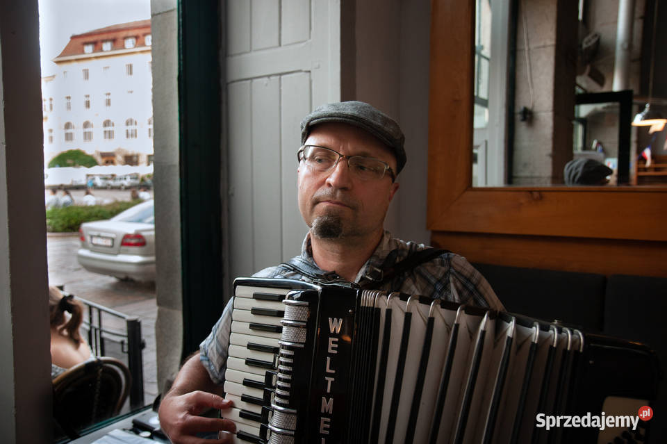 Akordeonista obsługa muzyczna ślubów wesel Obsługa imprez Kraków