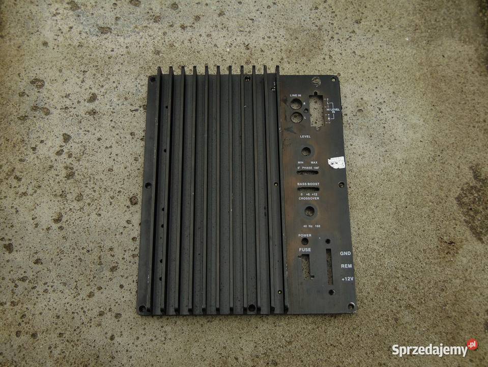 Duży radiator do wzmacniacza