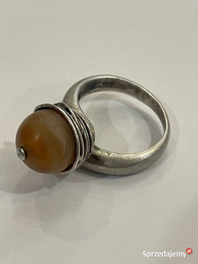 Srebrny pierścionek z kamieniem PRL próba 925 Kraków