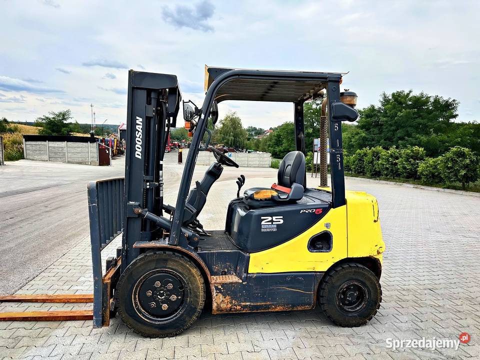 wózek widłowy DOOSAN D25S5 TRIPLEX 470m 2370mtg diesel Działoszyn