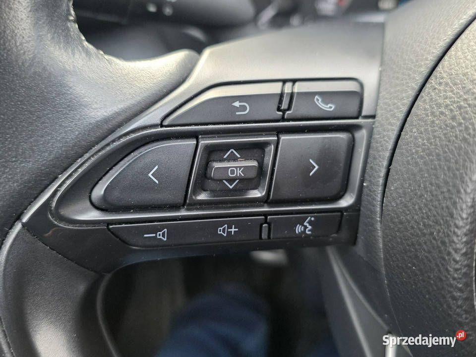 Toyota Yaris 2023 Salon Polska 1Właściciel NOWY wspomaganie kierownicy Białystok sprzedam