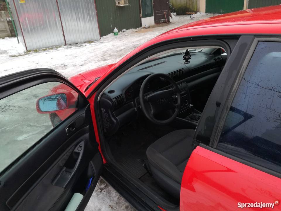 Sprzedam Audi A4 B5 Rok produkcji 1995 świętokrzyskie Starachowice