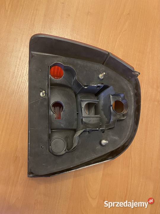 Golf III lampa używana tył pomorskie Gdańsk