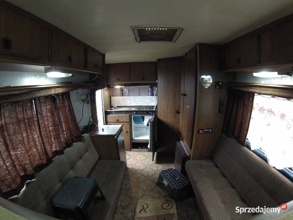 Kamper camper Mitsubishi L300 poj 23D prod 1984 L300