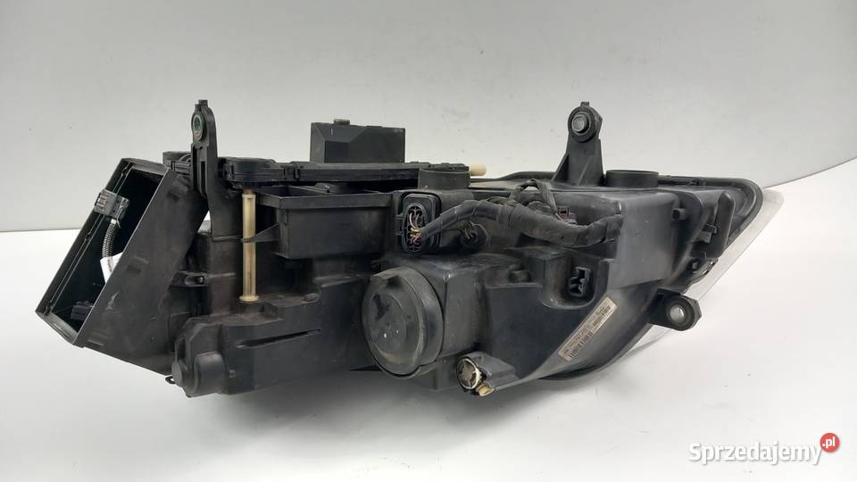 VW PHAETON LAMPA PRZÓD PRAWA BIXENON EU osobowe Lampy przednie Zbierkowo