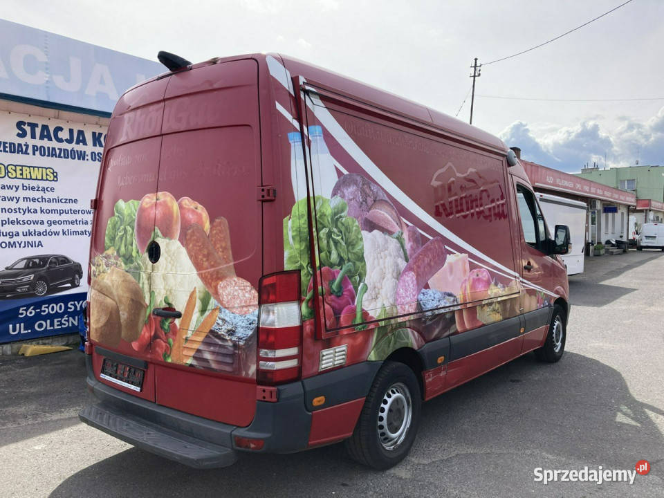 Mercedes Sprinter Autosklep pieczywa sklep Bar