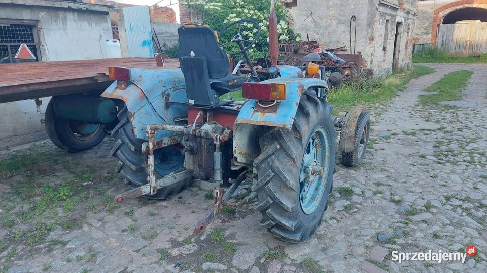 Ciągnik zetor z silnikiem c330 Zetor