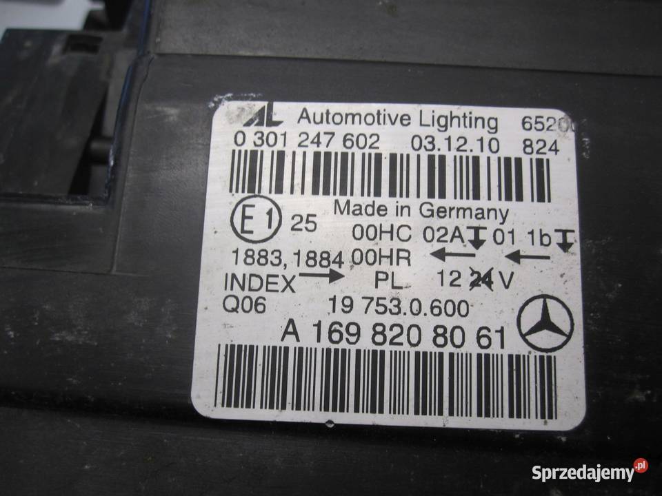 MERCEDES W245 I LIFT 11r lampa prawa przód