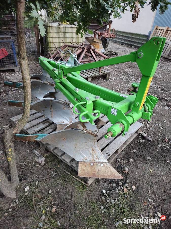 Pług 3 skibowy nieuszkodzony Trębowiec Duży sprzedam