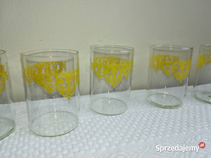 kieliszki komplet białe szkło z wzorkiem 6 sztuk przezroczysty Wyposażenie wnętrz Gdańsk