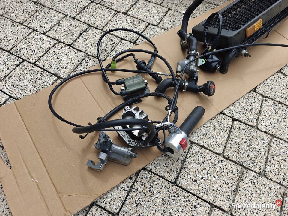 honda vt 750 czesci rozne chlodnica zaciski Motocykle na części Oświęcim