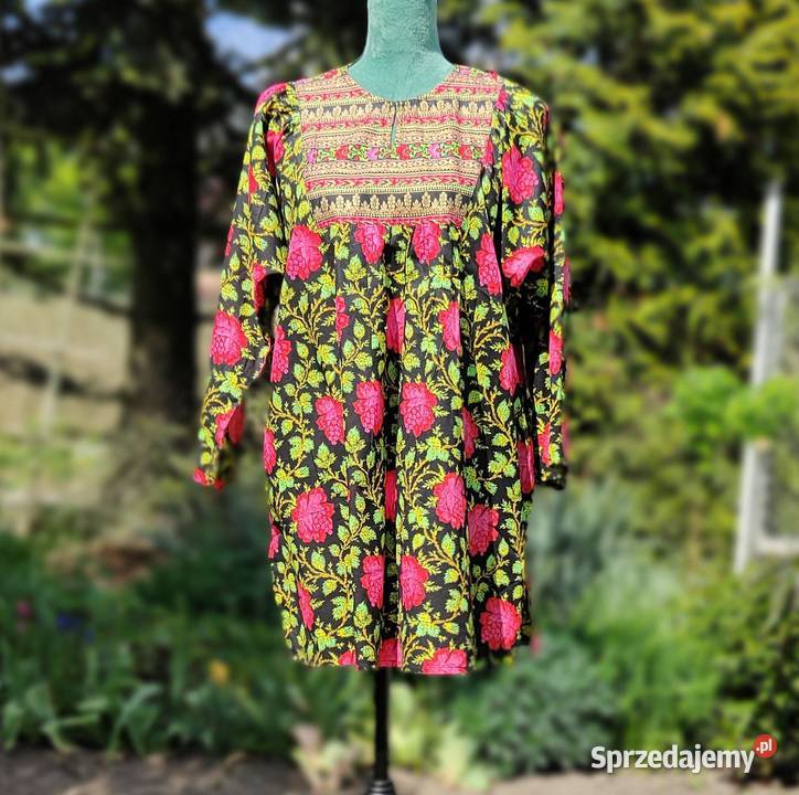 Czarna tunika folk XXL 44 bawełna kwiaty róże Rozmiar 44(XXL) Szczecin