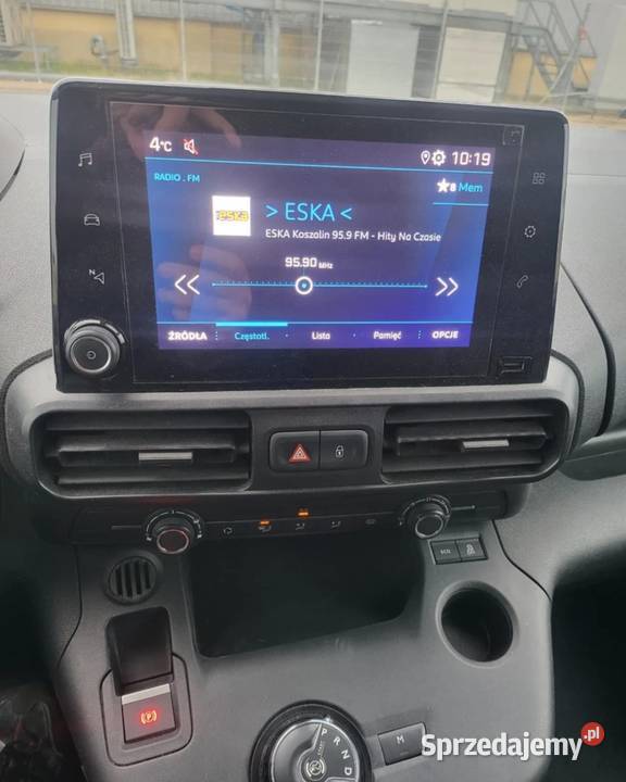 Wyjątkowy peugeot partner furgon na sprzedaż Koszalin