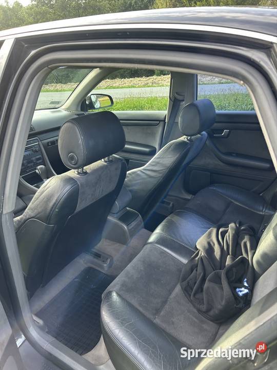 Audi a4b6 18 t z gazem HAK 1800cm3 Lubcza