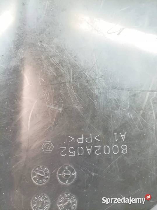 OSŁONA BOCZNA DESKI DOLNA PRAWA KPL 8002A055 osobowe świętokrzyskie sprzedam
