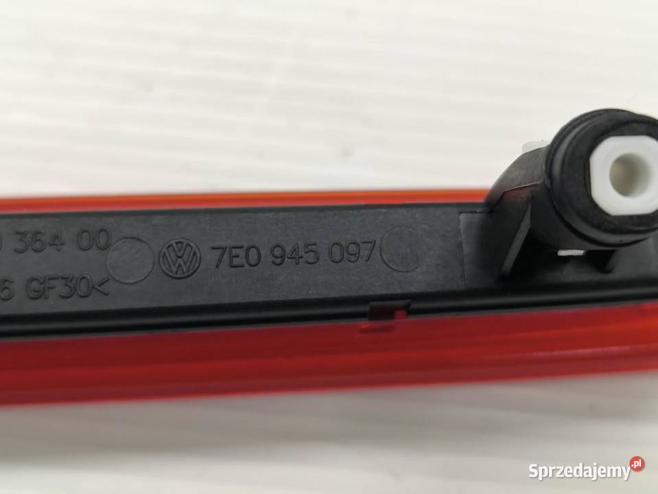 ŚWIATŁO STOP TYŁ W KLAPĘ NOWE ORGINAŁ VOLKSWAGEN