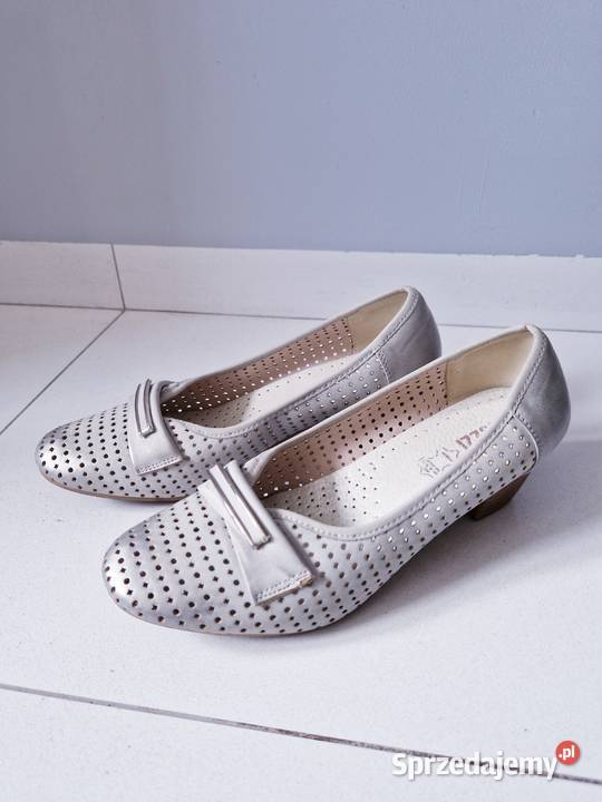 Damskie ażurkowe czółenka mokasyny Dąbrowa Górnicza