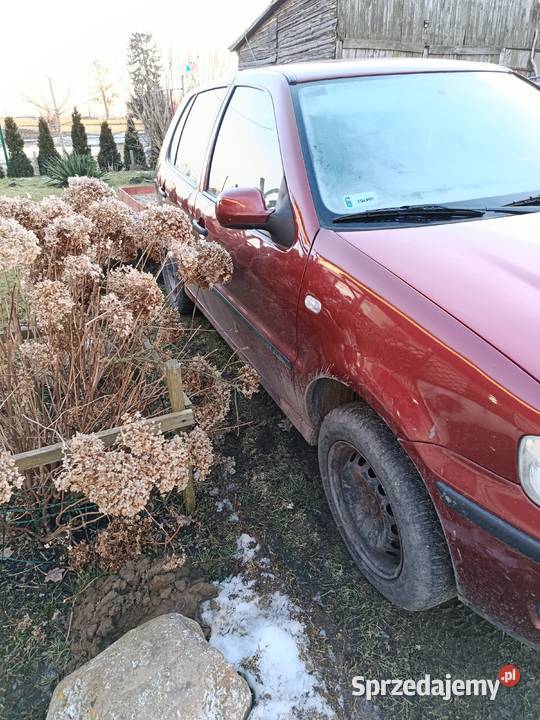 VW polo 14 Benzyna 2000r 271000km