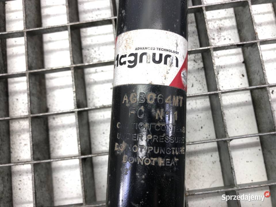 AMORTYZATOR LEWY TYŁ BMW E92 SportowyCoupe 0513 sprzedam