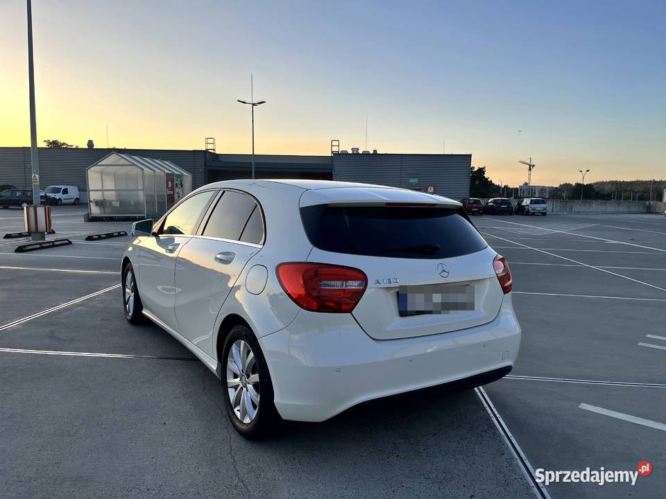 MercedesBenz Klasa A180 16 Benzyna Automat Skóra czujnik deszczu małopolskie Chrzanów