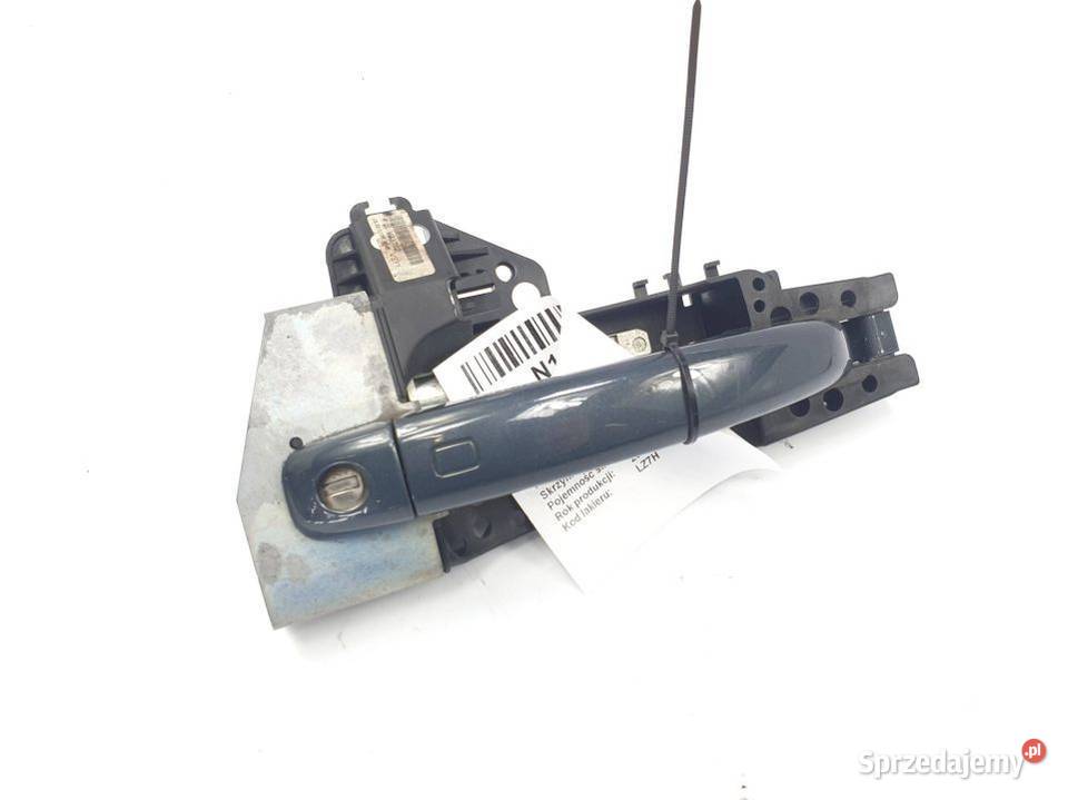 KLAMKA LEWA PRZÓD AUDI A5 8T0837885