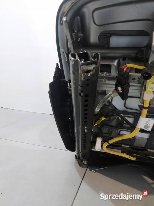 FOTELE PRAWY PASAŻERA SPORT N KUBEŁKOWY Hyundai
