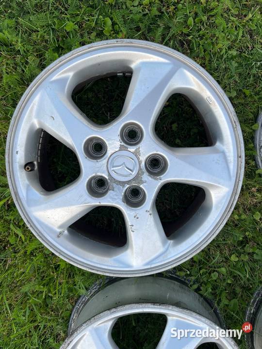 Mazda 15 felgi aluminiowe Lipnica sprzedam