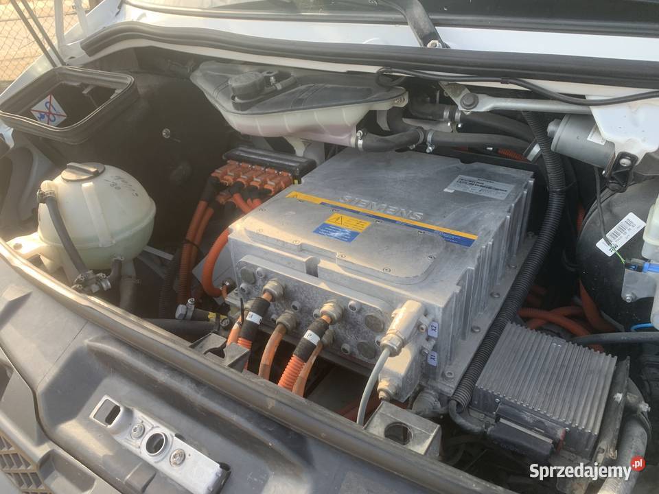 Mercedes Sprinter doka elektryczny 85KM