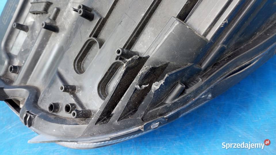 LAMPA PRAWY PRZÓD EU MERCEDES CLS W219 wielkopolskie Nowy Tomyśl