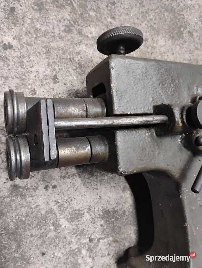 Rowkarka Żłobiarka solidna żeliwna Mrągowo