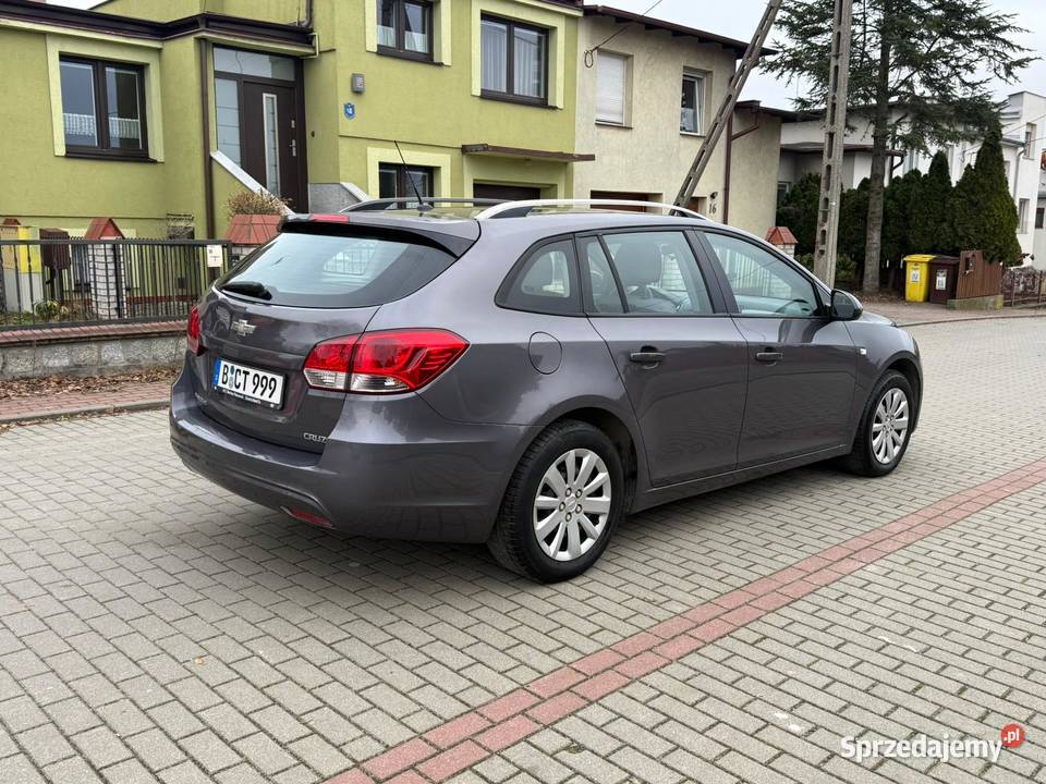 Chevrolet Cruze 16 Benzyna Kombi Lift 2012 Starogard Gdański