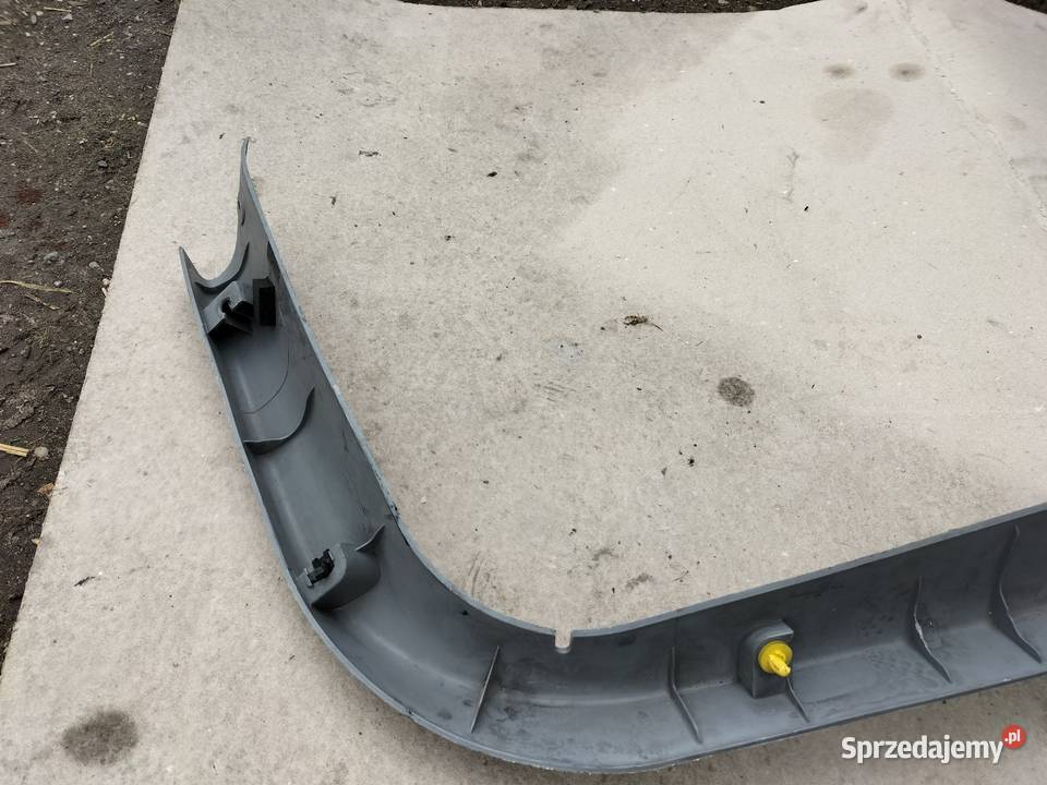 KIA SORENTO RAMKA LISTWA OSŁONA KLAPY BAGAŻNIKA Kamień-Kolonia