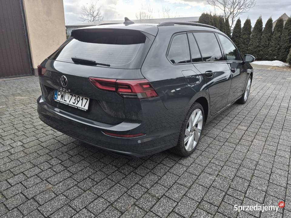 Voltswagen Golf 8 Orginalny Niski przebieg 116KM sprzedam