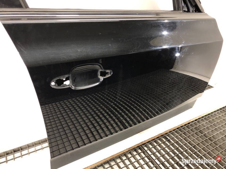 DRZWI PRZÓD PRAWE BMW E83 Kombi 0311
