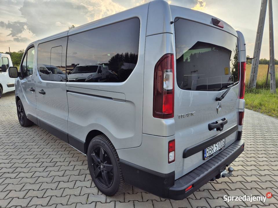 Renault Trafic Long