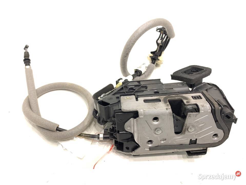 ZAMEK DRZWI PRAWY PRZÓD VW GOLF VIII Kombi