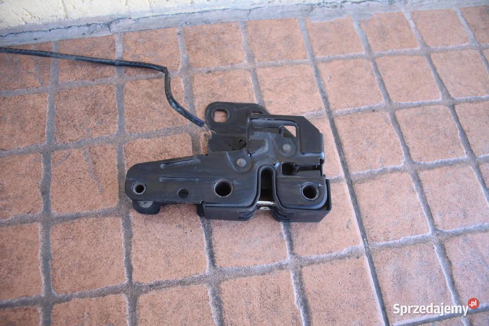 ZAMEK MASKI AUDI A4 B6 sprzedam