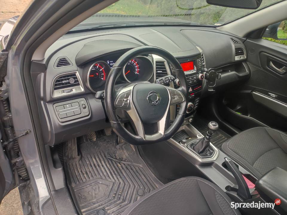 SsangYongKGM Tivoli 16 benzyna zamiana zamienię