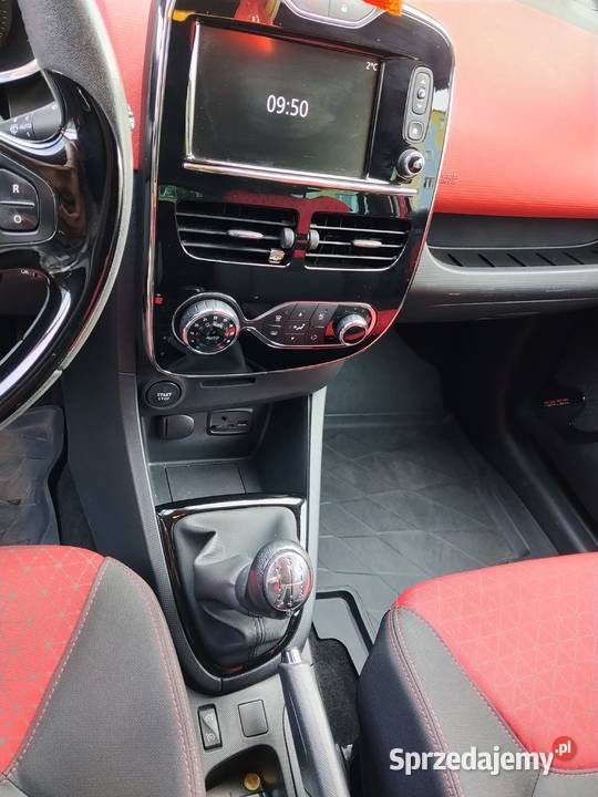 Salonowy Renault Clio IV Włocławek
