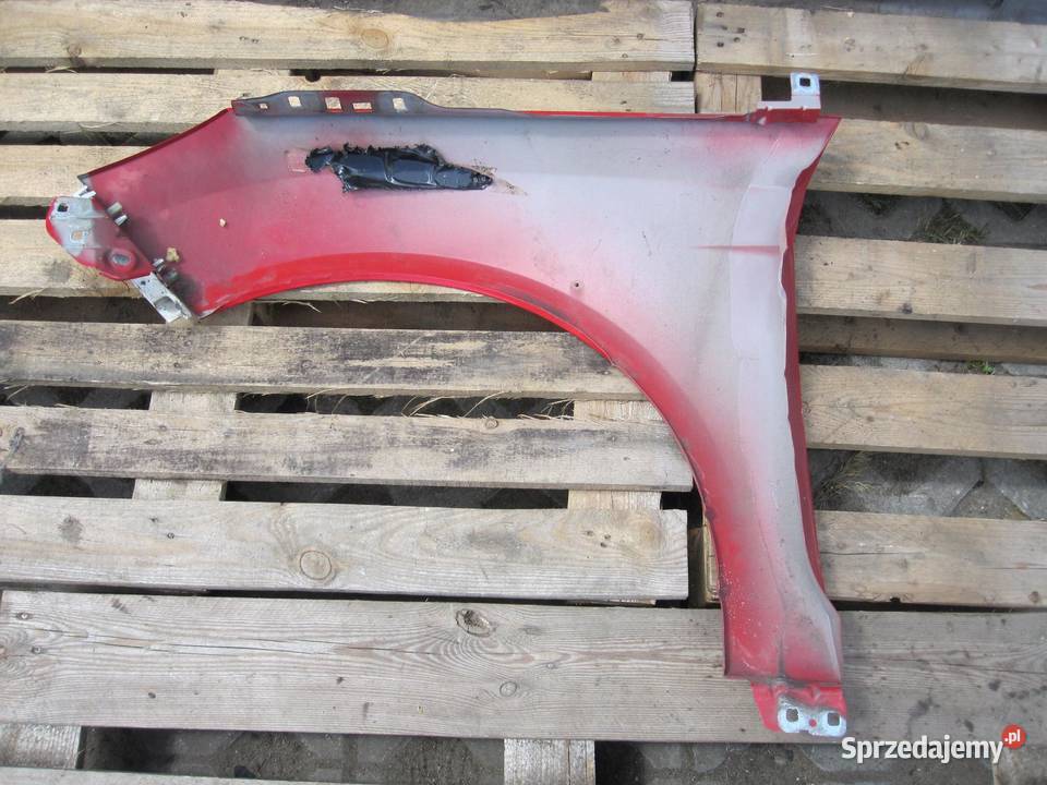 FORD FOCUS MK3 III 12r błotnik prawy przód