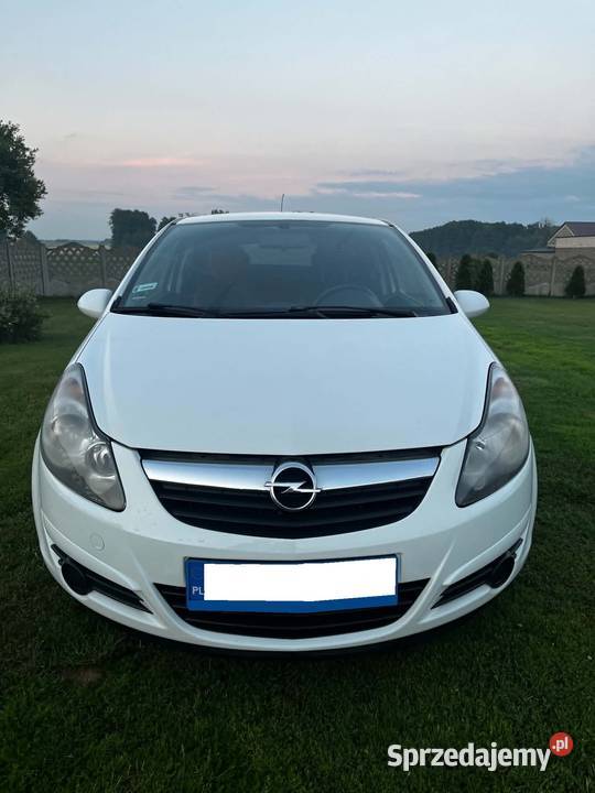 Opel corsa 12benzyna na 111 rocznice opla Rok produkcji 2011 Kurowice Kościelne