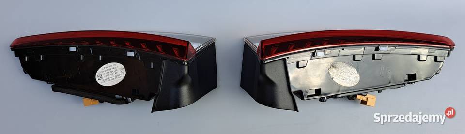 Lampy Tylne Klapy LED Skoda Enyaq iV Lewa Prawa
