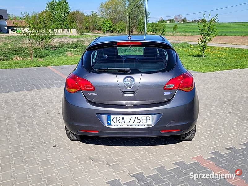 Niezawodny hatchback VAT marża małopolskie Słomniki