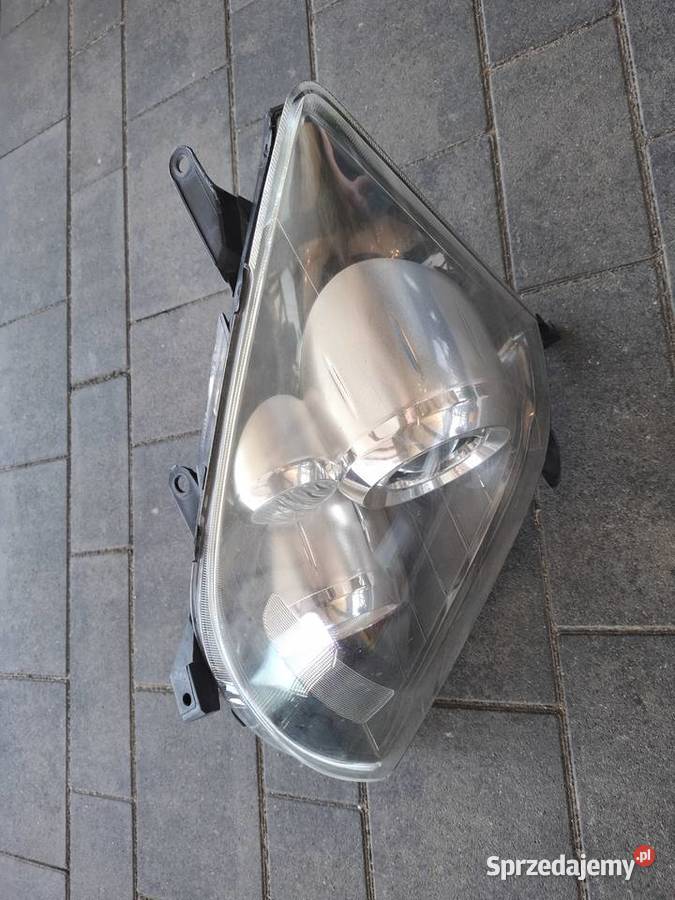 TOYOTA AVENSIS T25 LAMPA PRZÓD LEWA XSENON LIFT osobowe Międzychód