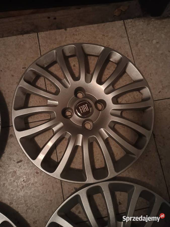 Kołpaki Fiat Bravo Punto 15 Czechówka