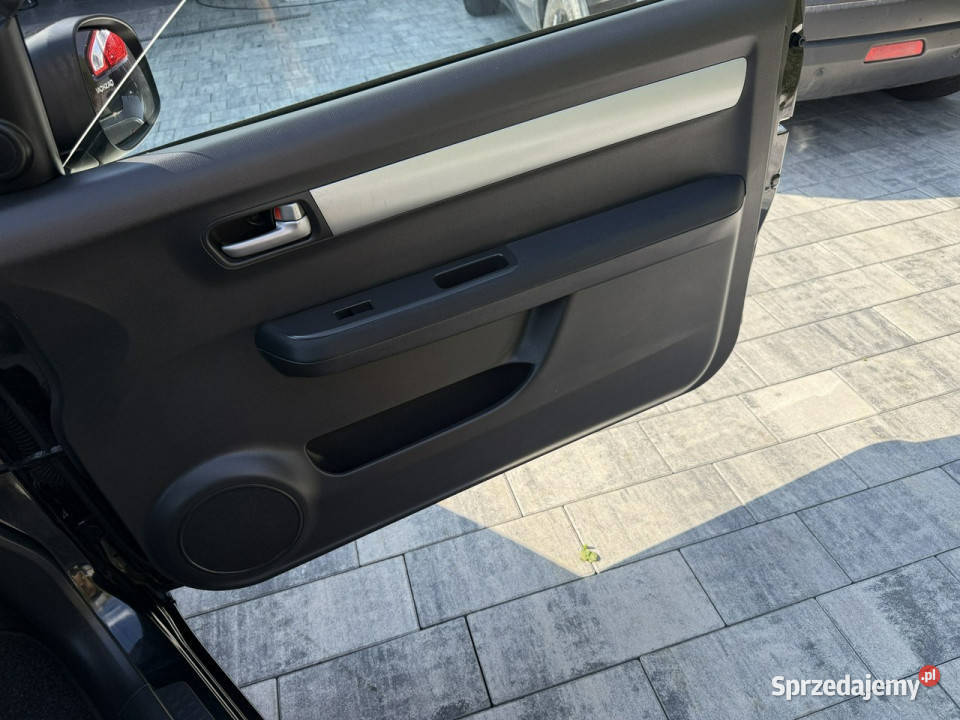 Suzuki Swift Zadbany niezawodny W STANIE IV światła do jazdy dziennej Poznań