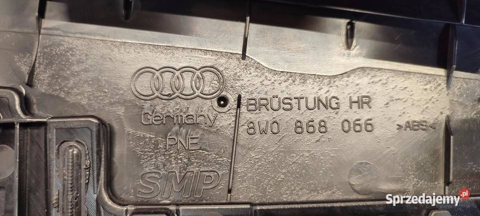 AUDI A4 B9 BOCZEK DRZWI PRAWY TYŁ 8W0867318