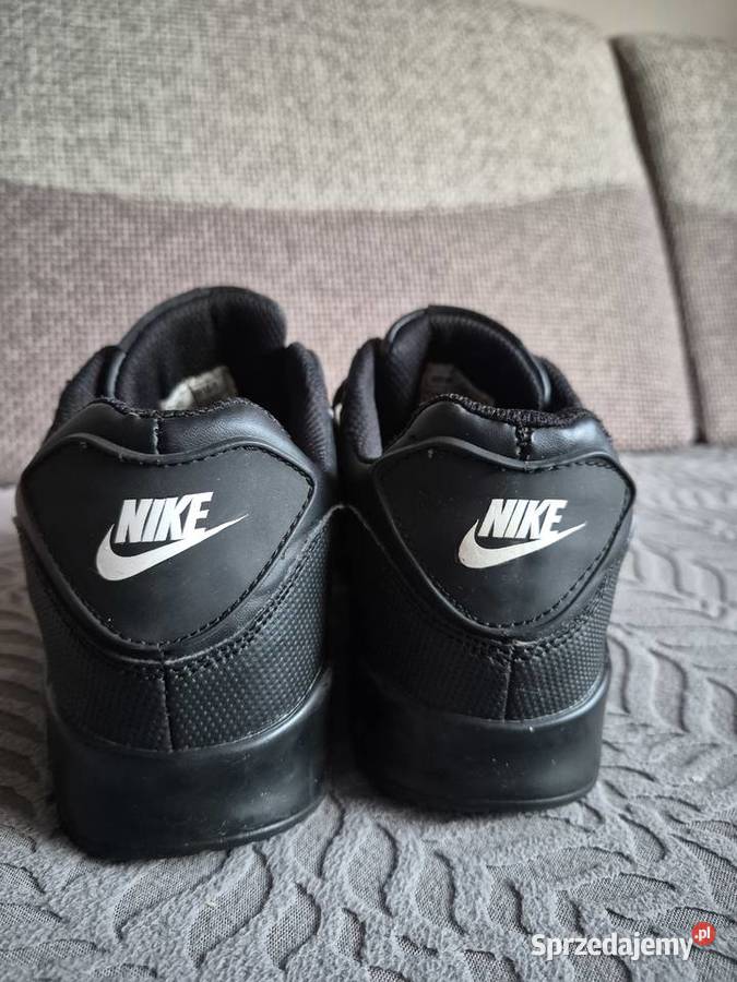 Czarne sneakersy damskie 39 adidasy podkarpackie Nienowice