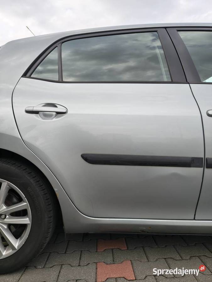 Toyota Auris 16 Valvematic 132 LPG 2009 Katowice